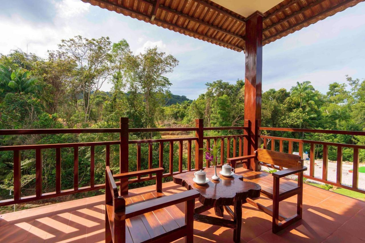Phu Quoc Bambusa Resort Exterior photo