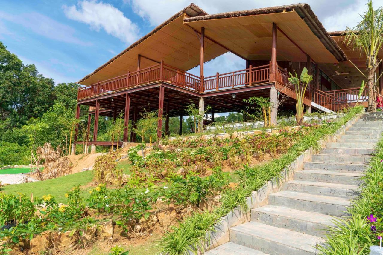 Phu Quoc Bambusa Resort Exterior photo